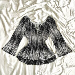 Vintage Signature by Larry Levine Textured Lace-Up Long Sleeve Top